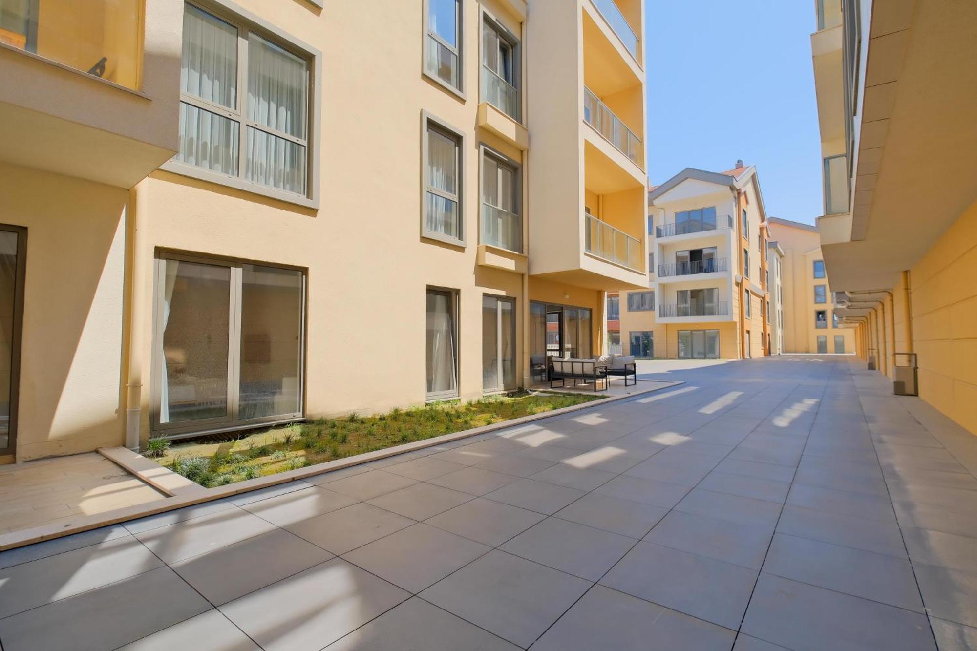 Newinn Hotel Apartments - Cadde 54 Mall Sakarya  Exteriör bild